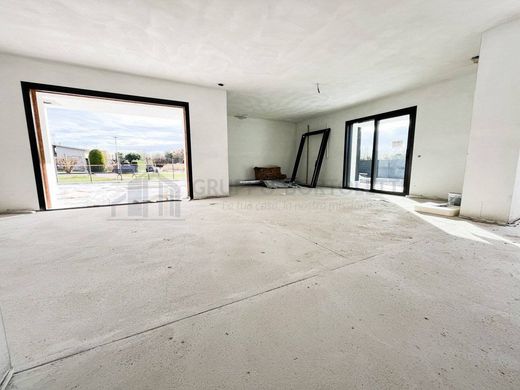 Villa in Vigonza, Padua