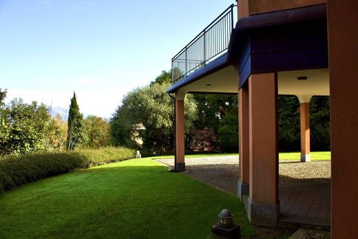 Villa - Inverigo, Provincia di Como