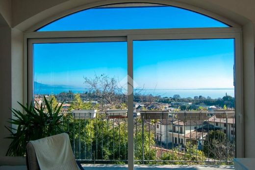 别墅  Padenghe sul Garda, 布雷西亚省