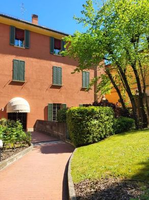 Piso / Apartamento en Bolonia, Emilia-Romaña