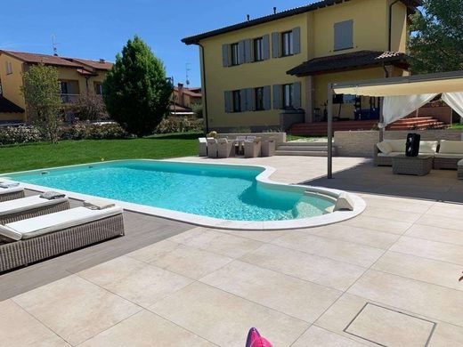 Вилла, Парма, Provincia di Parma