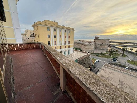Penthouse in Civitavecchia, Rome