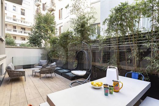 Apartment / Etagenwohnung in Mailand, Lombardei