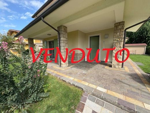 Villa a Flero, Brescia