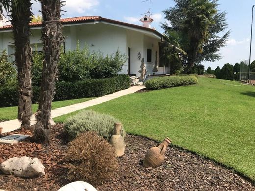 Villa en Sommacampagna, Provincia di Verona