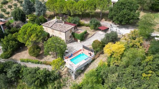 Villa in San Severino Marche, Provincia di Macerata