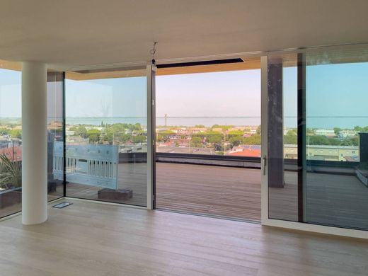 Penthouse Lignano Sabbiadoro, Udine ilçesinde