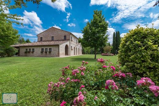 Casale a Corridonia, Macerata