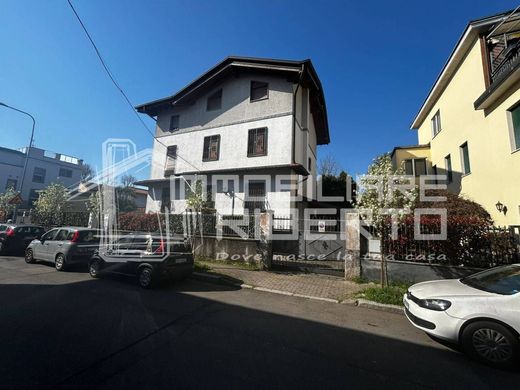 Villa en Cusano, Milán