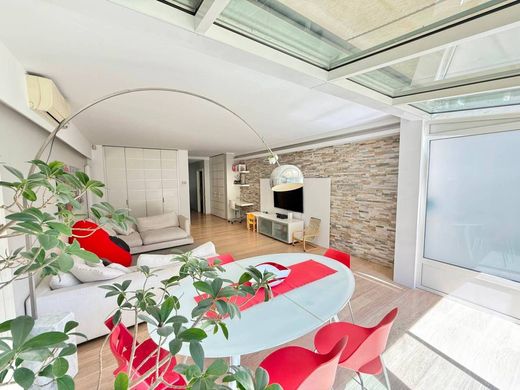 테라스 하우스 / Riva del Garda, Provincia autonoma di Trento