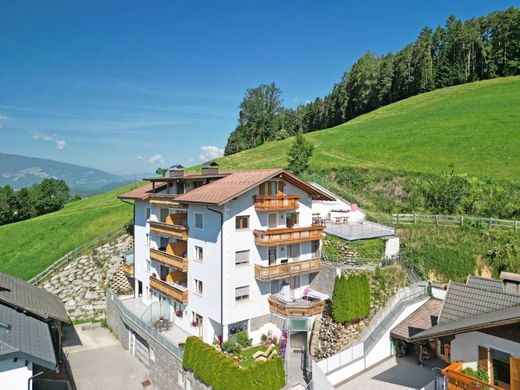 Apartament w Perca, Bolzano