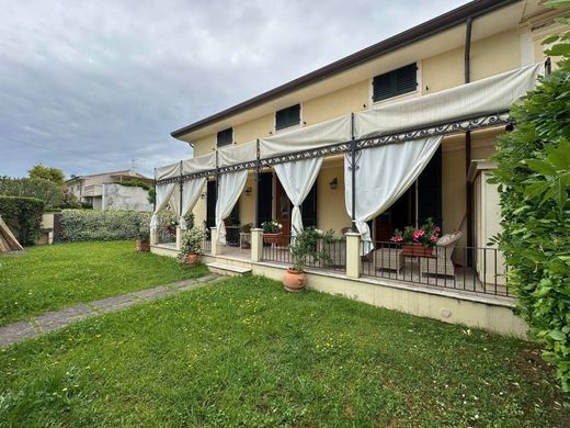 Villa in Camaiore, Provincia di Lucca