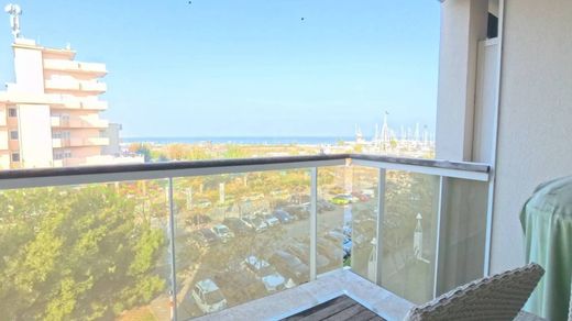 아파트 / Rimini, Provincia di Rimini