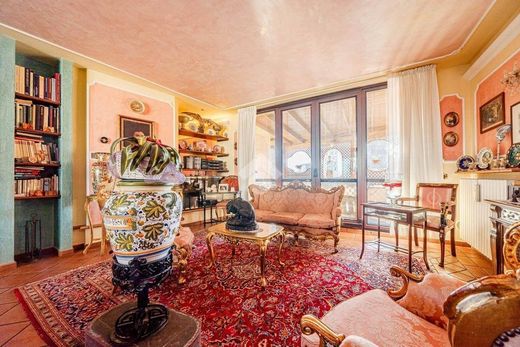 Ático en Reggio nell'Emilia, Reggio Emilia