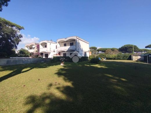 Villa in Terracina, Provincia di Latina