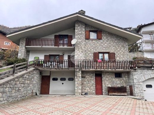 Villa à Ville Sur Sarre, Valle d'Aosta