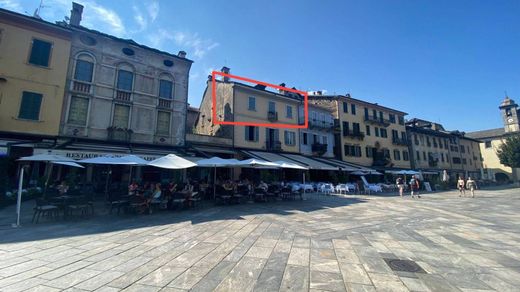 Cannobio, Provincia Verbano-Cusio-Ossolaのアパートメント