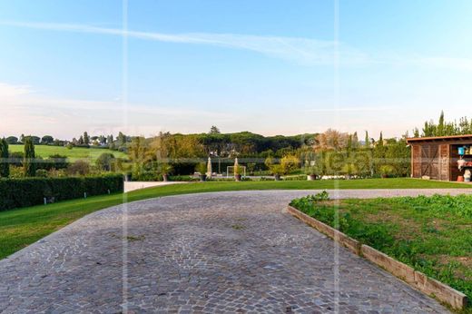 Villa in Rome, Latium