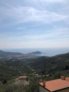 Villa Sestri Levante, Genova ilçesinde