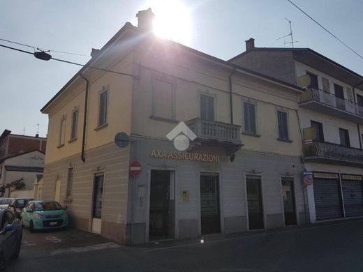 Villa in Corbetta, Milan