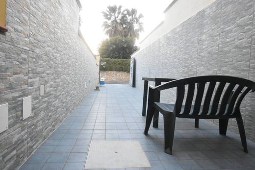 Villa in Quartu Sant'Elena, Provincia di Cagliari