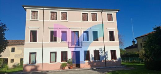 Villa in Oderzo, Provincia di Treviso