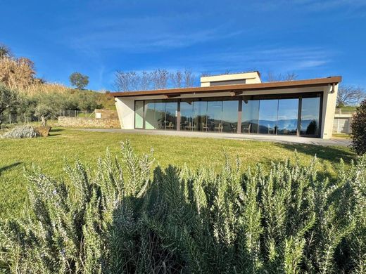 Villa in Olevano Romano, Rome