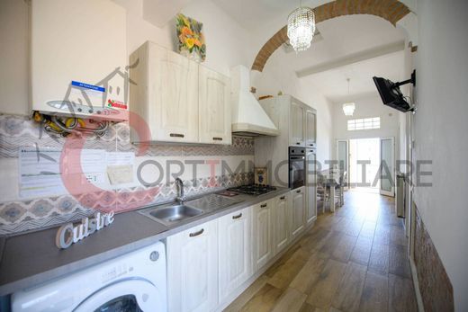 Appartement à Follonica, Provincia di Grosseto