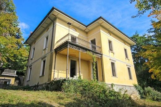 Villa a Bergamo, Lombardia