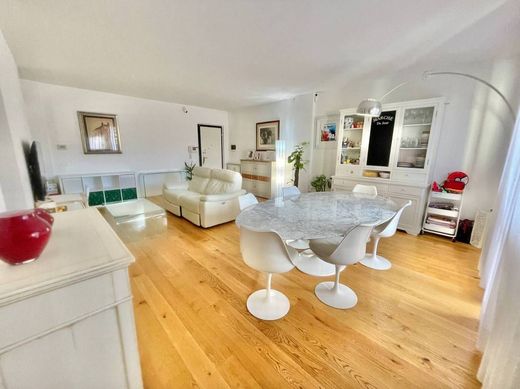 Apartment in Sesto Fiorentino, Florence