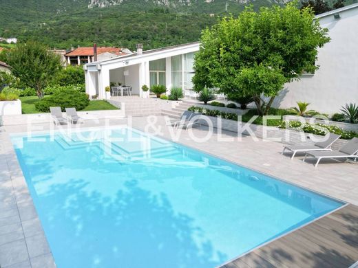 Villa in Brescia, Provincia di Brescia