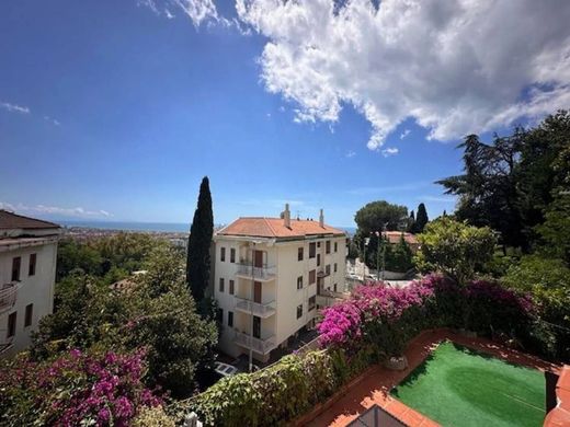 Villa a Salerno, Campania