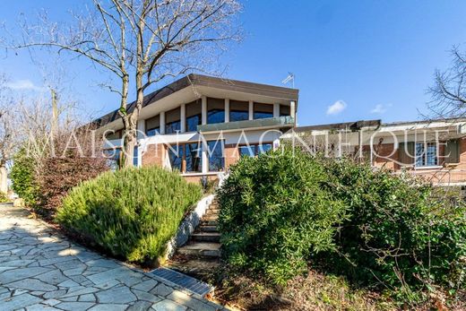 Villa in Sasso Marconi, Bologna