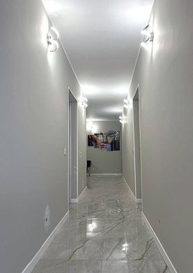 Apartment in Milan, Lombardy