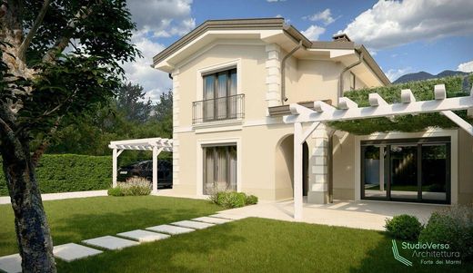 Villa - Pietrasanta, Provincia di Lucca