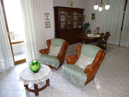 Βίλα σε Montale, Provincia di Pistoia