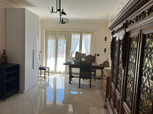 Appartamento a Roma, Lazio