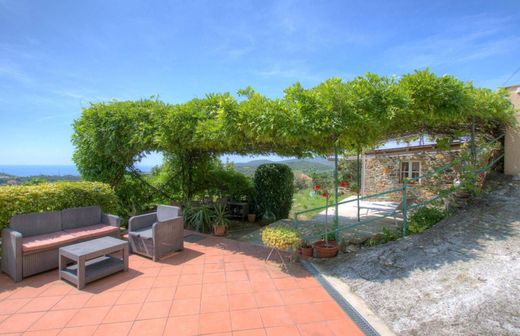 Villa in Cogoleto, Provincia di Genova
