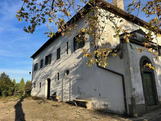 郊区住宅  Viterbo, 维泰博省