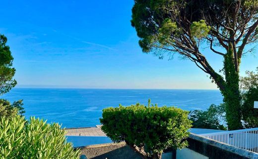 Arenzano, Provincia di Genovaのテラスハウス