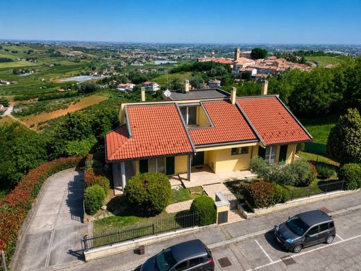 Вилла, Montiano, Provincia di Forlì-Cesena