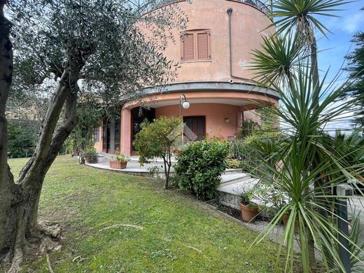 Villa - Angri, Provincia di Salerno