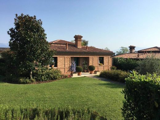 Вилла, Soiano, Provincia di Brescia