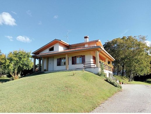 Villa - Colloredo di Monte Albano, Udine