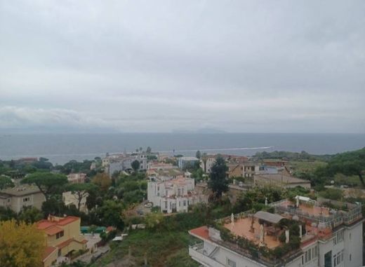 Appartement in Napels, Napoli