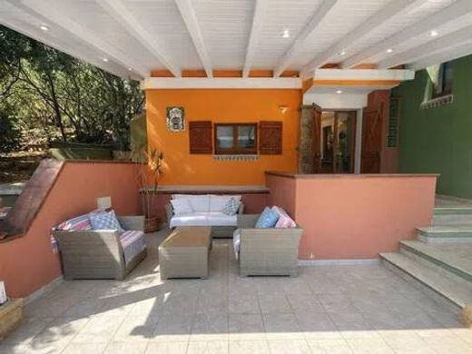 Villa in Villasimius, Provincia del Sud Sardegna