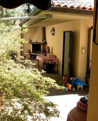 Villa in Montecatini Terme, Provincia di Pistoia