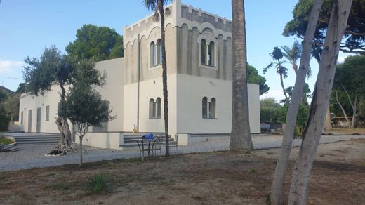 Villa in Messina, Province of Messina