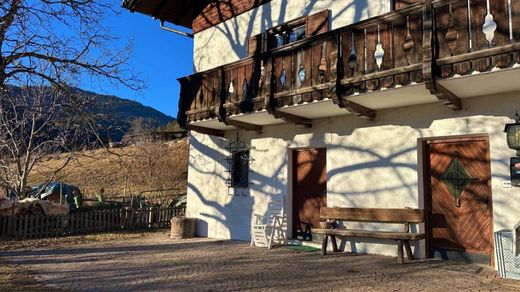 Willa w Anterivo, Bolzano