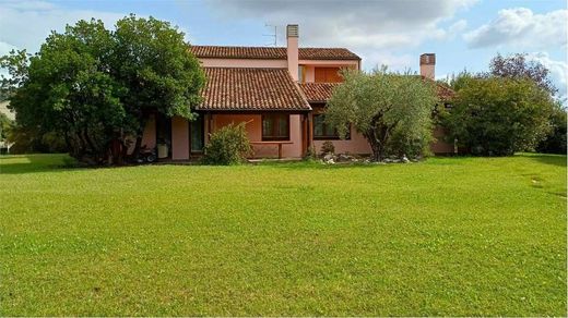 Βίλα σε Tarzo, Provincia di Treviso